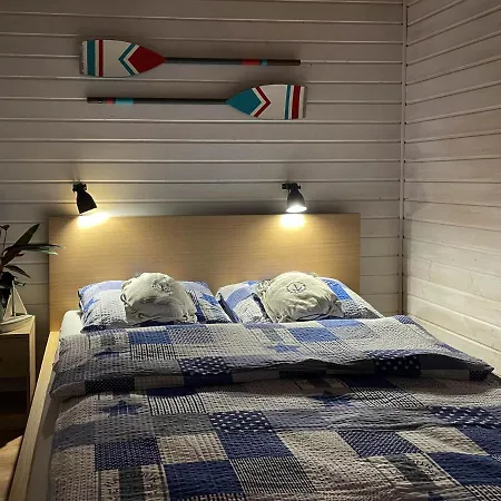 By The Sea Tatil Evi