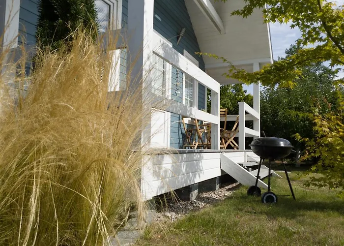 By The Sea * Wrzosowo (Kamien)